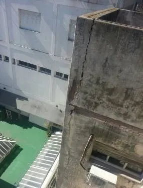 Les