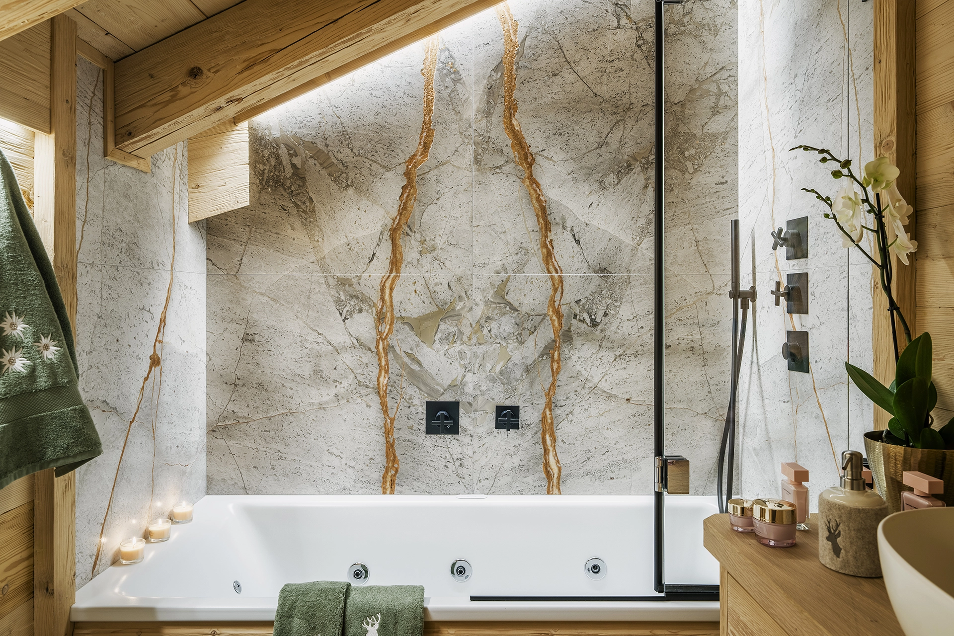 Bajo el cielo de los Dolomitas - Imagen 4