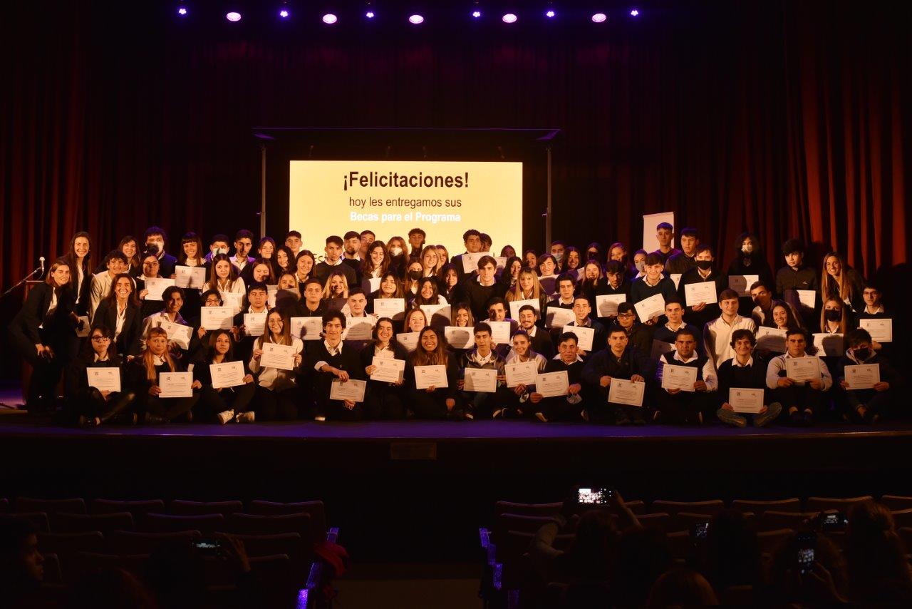 112 nuevos jóvenes formarán parte de “Sembrando Futuro”