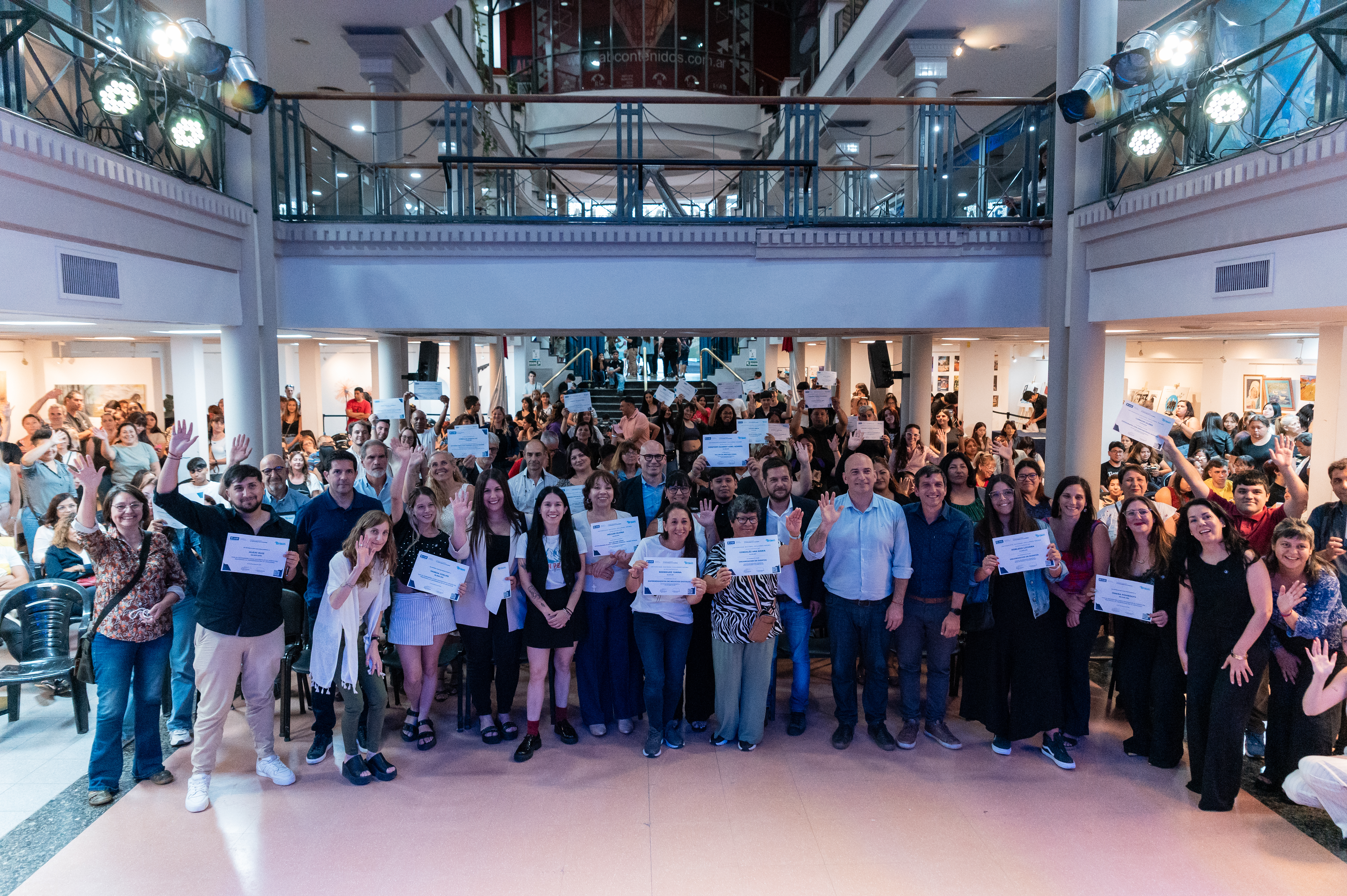    Multitudinario cierre de año de los programas de Extensión en la UNaB