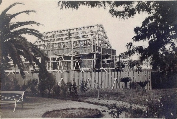 Capilla En Construccion Britanico
