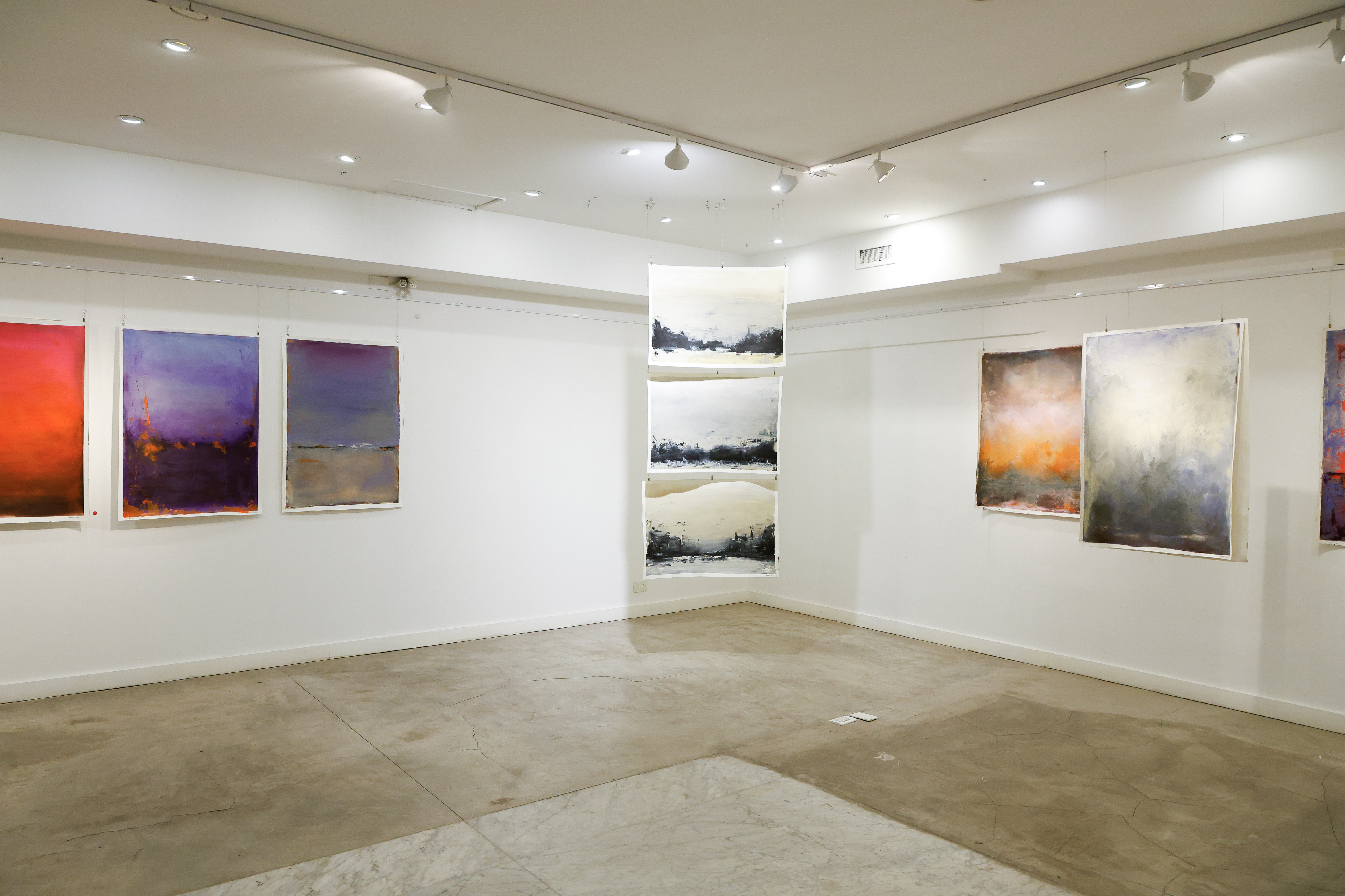 Paisajes emocionales y visiones del mundo interior: Eugenia Rebolini presenta Etérea / Ethereal, su primera exhibición individual - Imagen 1