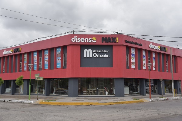 Disensa consolida su liderazgo nacional con la apertura de un nuevo «DISENSA MAX» en San Luis